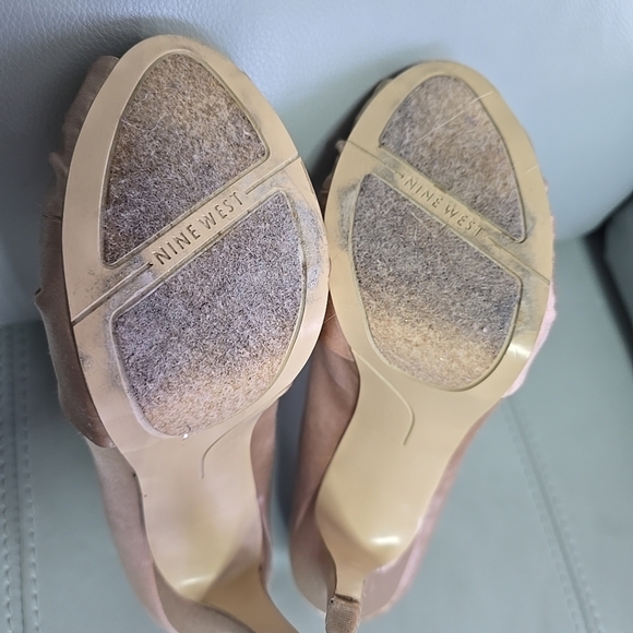 Nine West Tan Gold Open Toe High Heels Size 6.5 - Picture 7 of 7